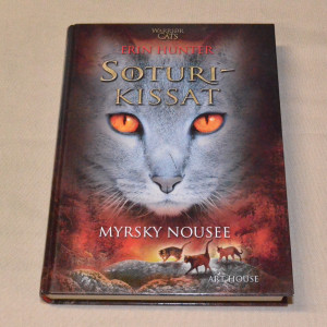 Erin Hunter Soturikissat Myrsky nousee